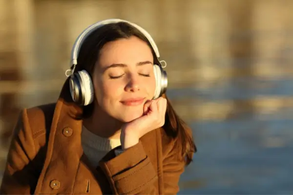 Benefícios de Ouvir Música